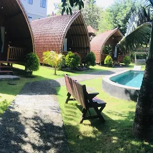 https://pondok-sari-homestay.hotelsseminyak.net