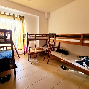 https://dxb-backpackers.dubaihotelsoffers.com