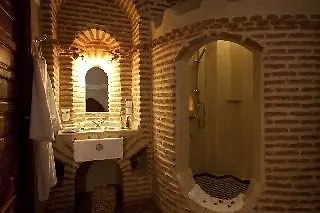 Riad Les Bougainvilliers Marrakesh 4*,